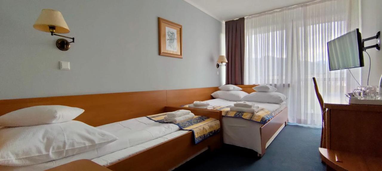 Double Room an extra bed view or balcony