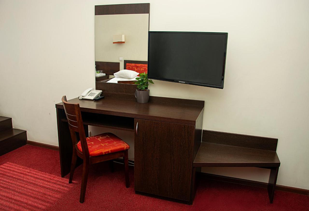 Double room economy view or balcony